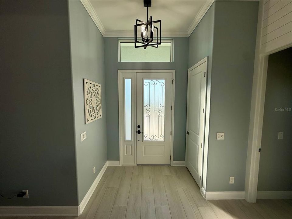 For Sale: $539,900 (3 beds, 2 baths, 1665 Square Feet)