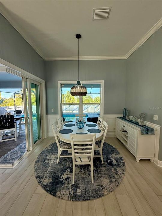 For Sale: $539,900 (3 beds, 2 baths, 1665 Square Feet)