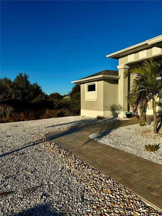 For Sale: $539,900 (3 beds, 2 baths, 1665 Square Feet)