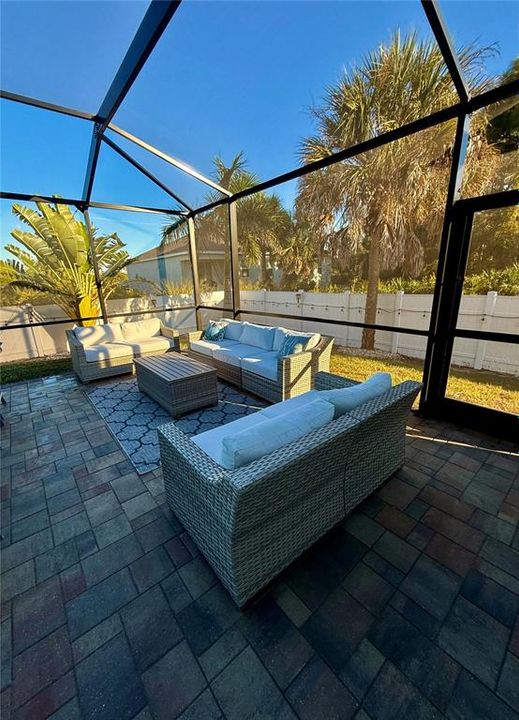 For Sale: $539,900 (3 beds, 2 baths, 1665 Square Feet)