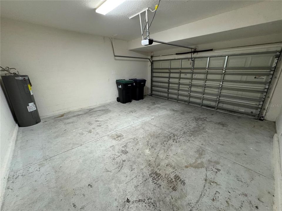 En Venta: $499,900 (3 camas, 2 baños, 2233 Pies cuadrados)