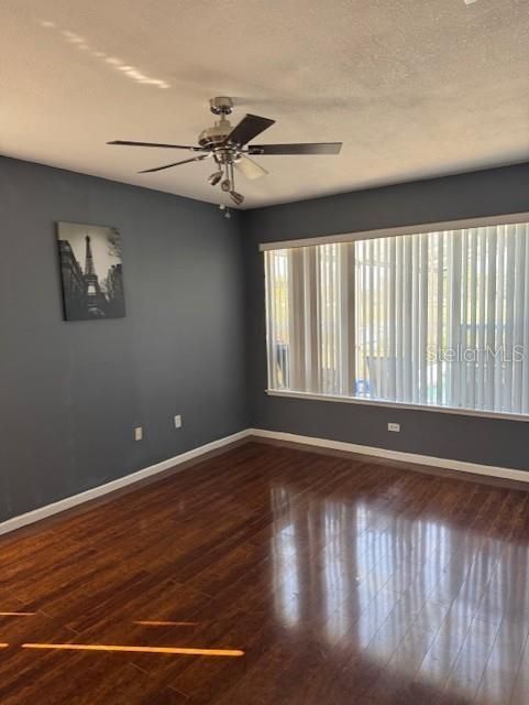 For Rent: $3,500 (5 beds, 3 baths, 2813 Square Feet)