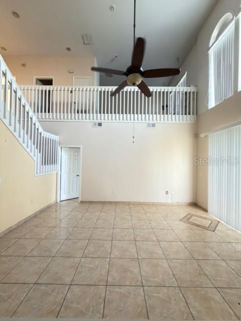 For Rent: $3,500 (5 beds, 3 baths, 2813 Square Feet)