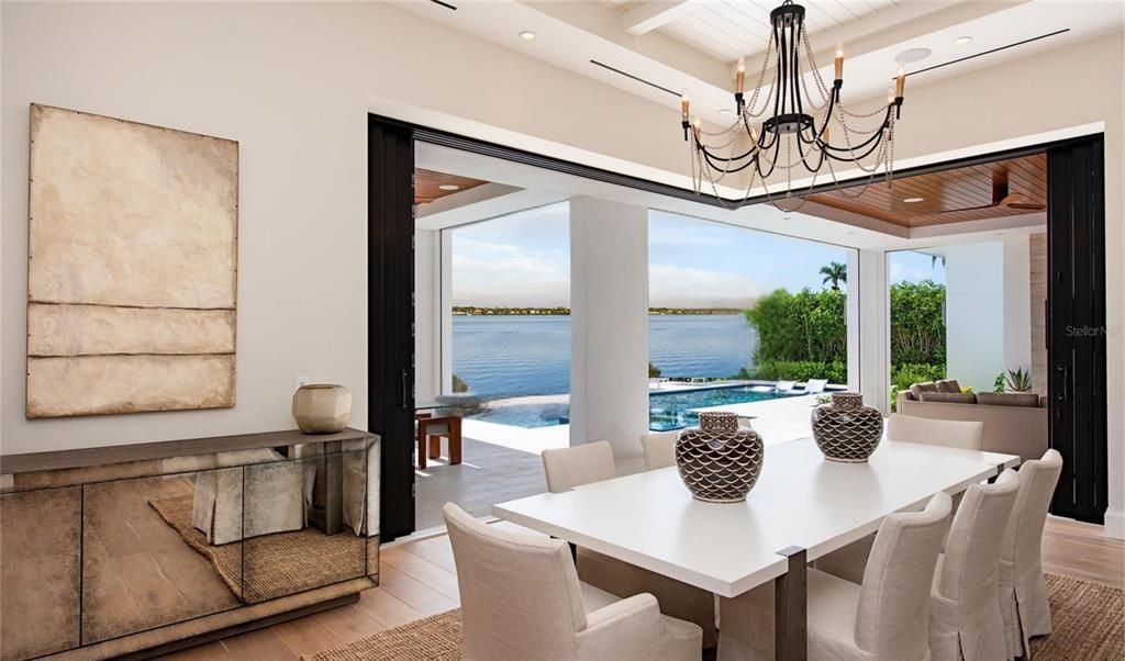 En Venta: $11,975,000 (5 camas, 5 baños, 6079 Pies cuadrados)