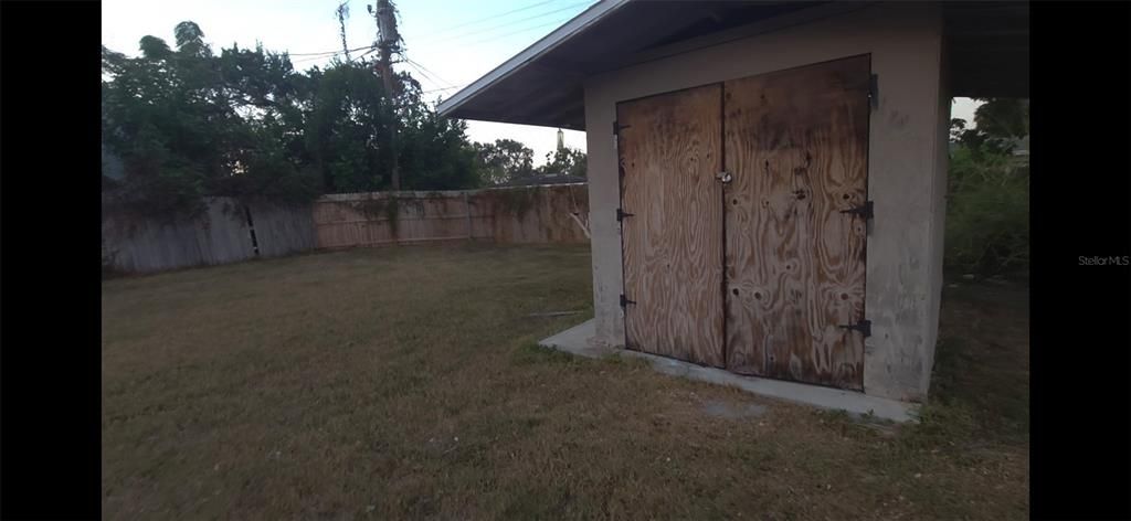 For Sale: $299,900 (3 beds, 1 baths, 1235 Square Feet)