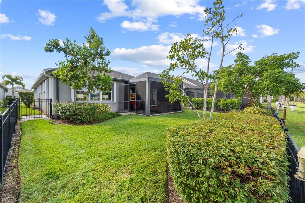 На продажу: $439,000 (2 спален, 2 ванн, 2160 Квадратных фут)