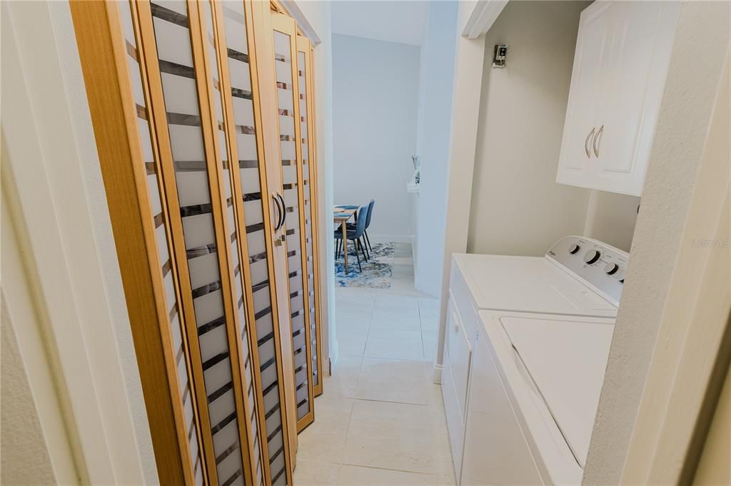 For Sale: $369,900 (2 beds, 2 baths, 1398 Square Feet)