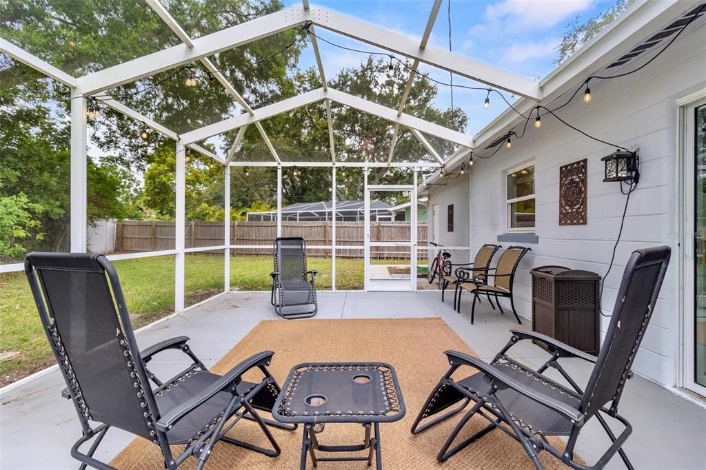 В аренду: $2,500 (2 спален, 1 ванн, 1008 Квадратных фут)