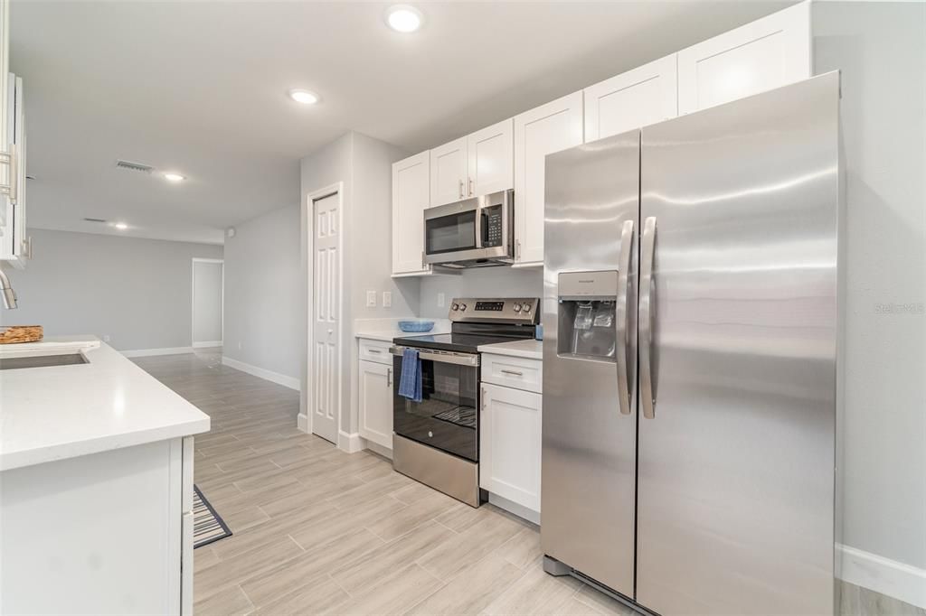 待售: $267,500 (3 贝兹, 2 浴室, 1576 平方英尺)