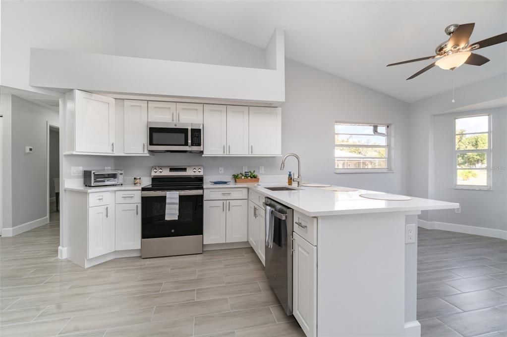 待售: $364,995 (3 贝兹, 2 浴室, 1762 平方英尺)