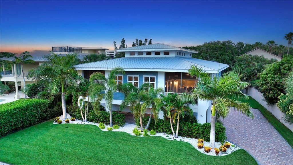 В аренду: $15,000 (4 спален, 4 ванн, 4306 Квадратных фут)