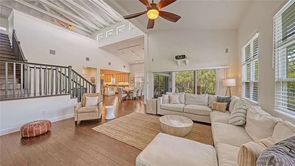 В аренду: $15,000 (4 спален, 4 ванн, 4306 Квадратных фут)