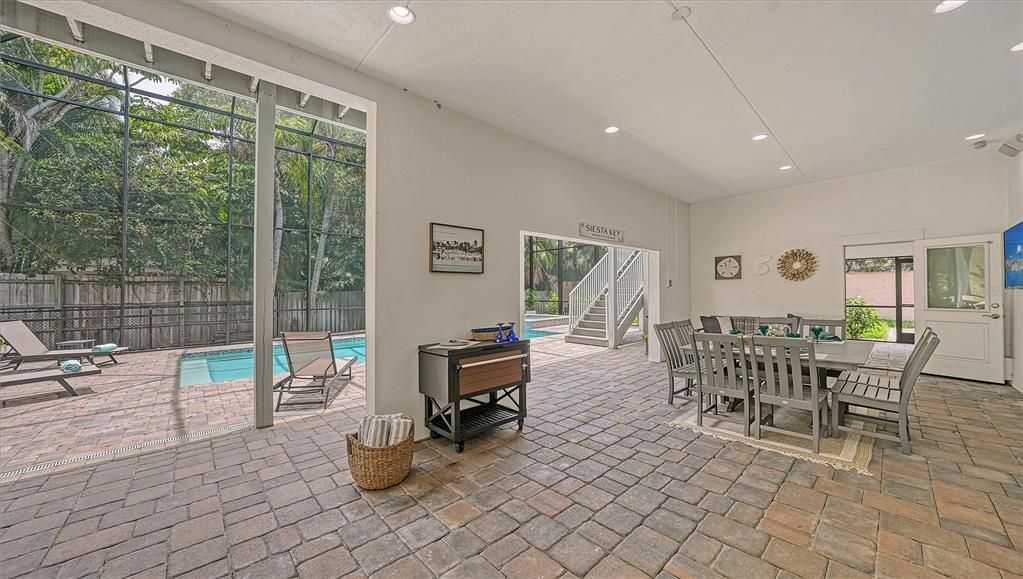 В аренду: $15,000 (4 спален, 4 ванн, 4306 Квадратных фут)