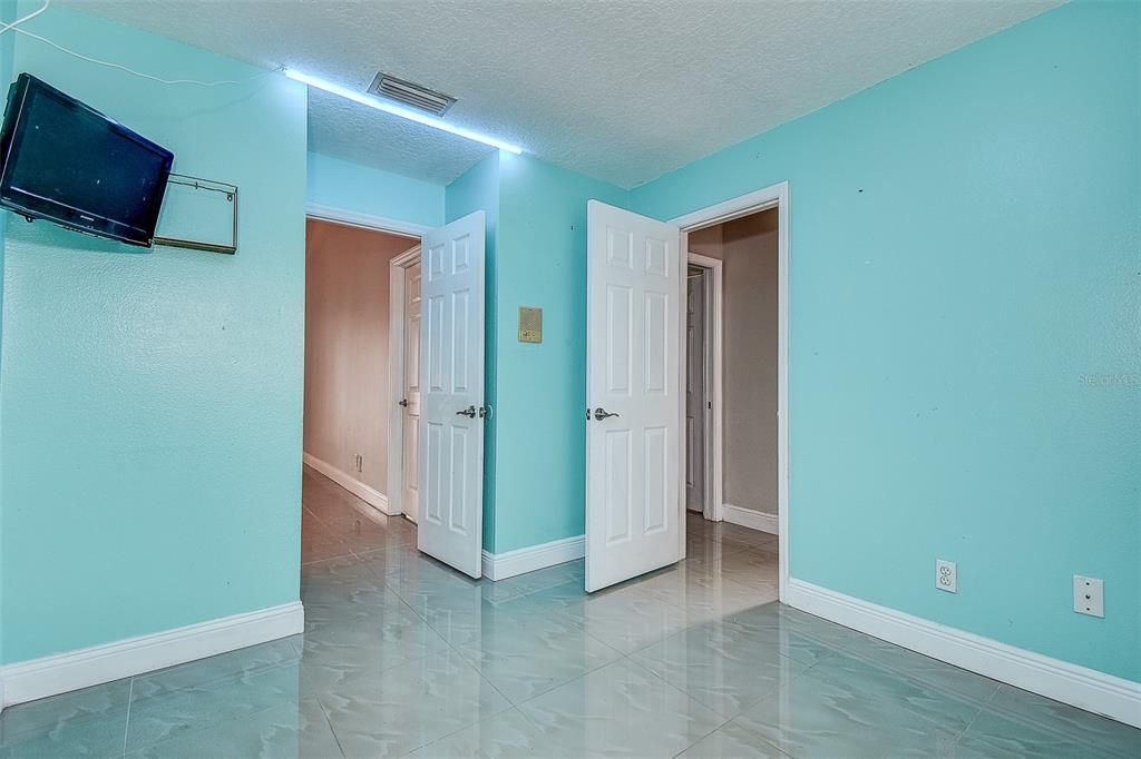 На продажу: $475,000 (4 спален, 3 ванн, 2201 Квадратных фут)