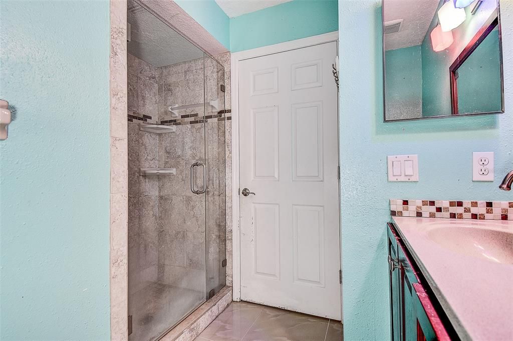 На продажу: $475,000 (4 спален, 3 ванн, 2201 Квадратных фут)