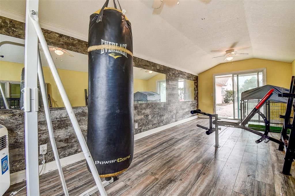 На продажу: $475,000 (4 спален, 3 ванн, 2201 Квадратных фут)