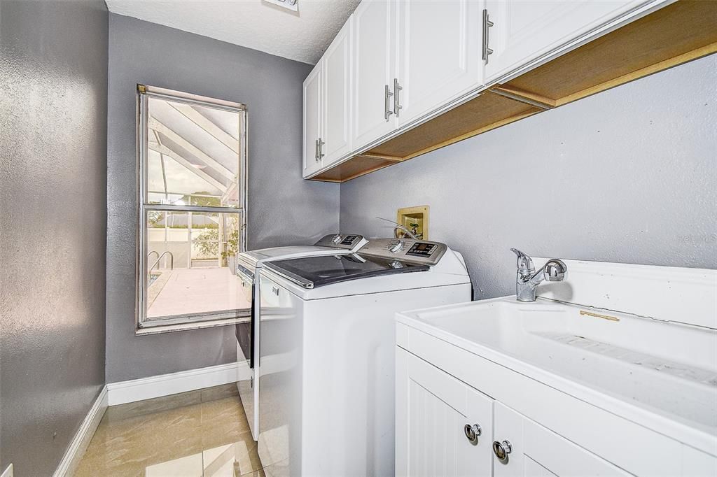 На продажу: $475,000 (4 спален, 3 ванн, 2201 Квадратных фут)