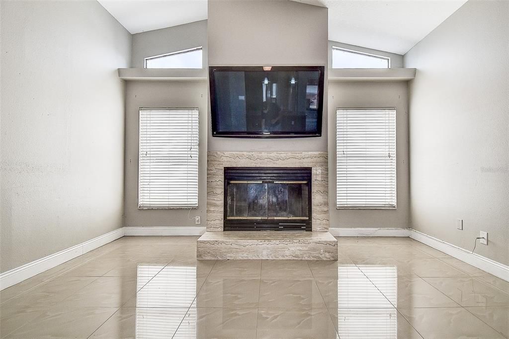 На продажу: $475,000 (4 спален, 3 ванн, 2201 Квадратных фут)