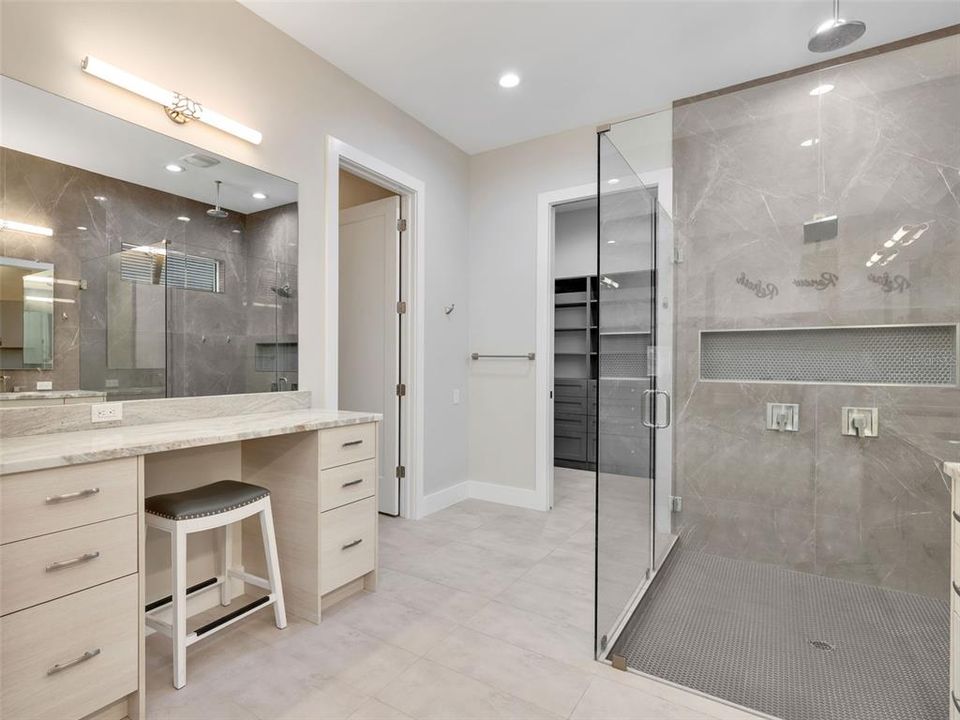 For Sale: $1,450,000 (4 beds, 3 baths, 2850 Square Feet)