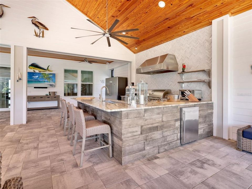 For Sale: $1,450,000 (4 beds, 3 baths, 2850 Square Feet)