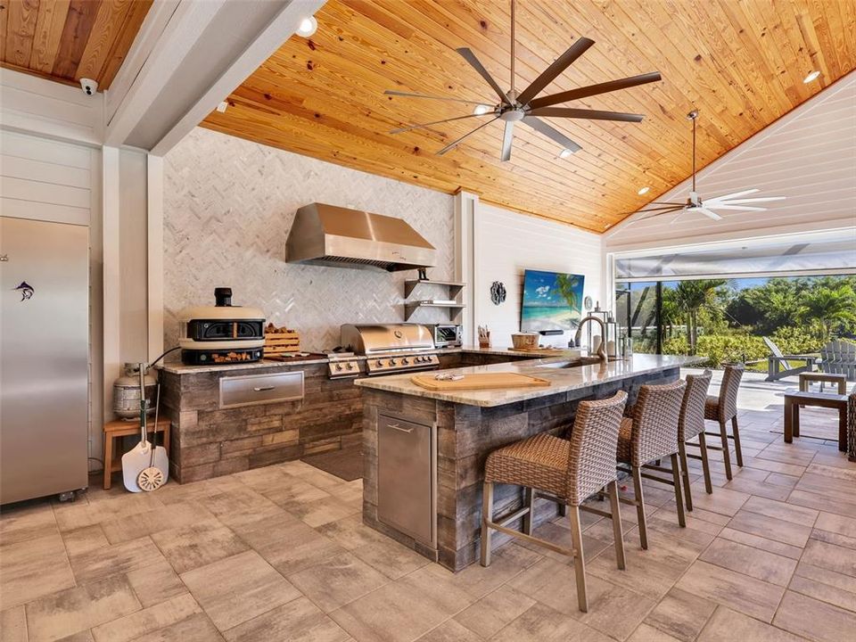 For Sale: $1,450,000 (4 beds, 3 baths, 2850 Square Feet)