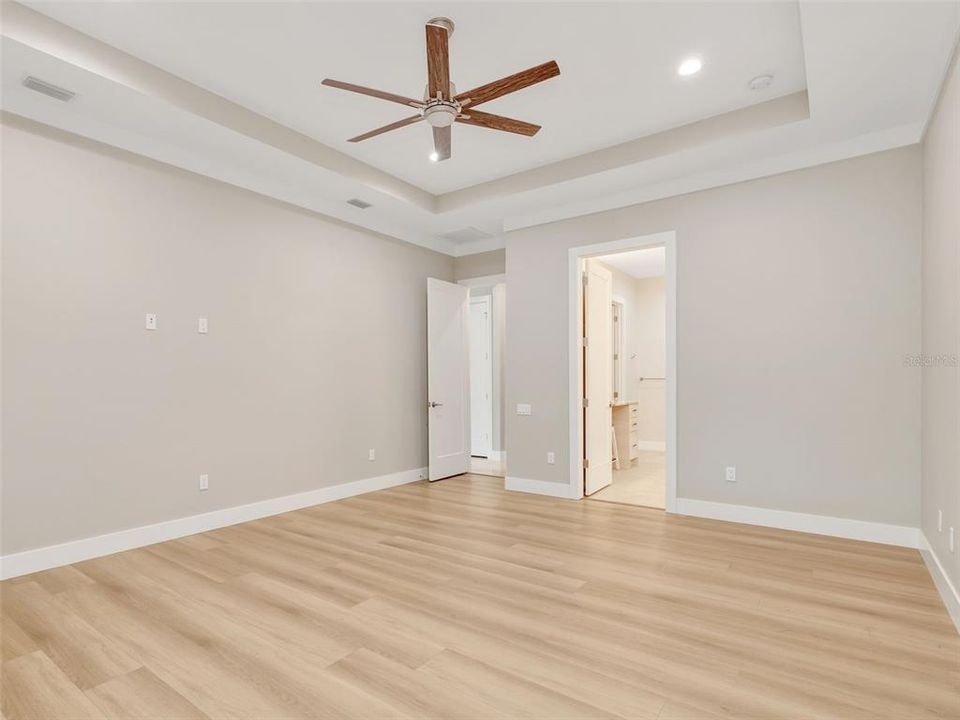 For Sale: $1,450,000 (4 beds, 3 baths, 2850 Square Feet)