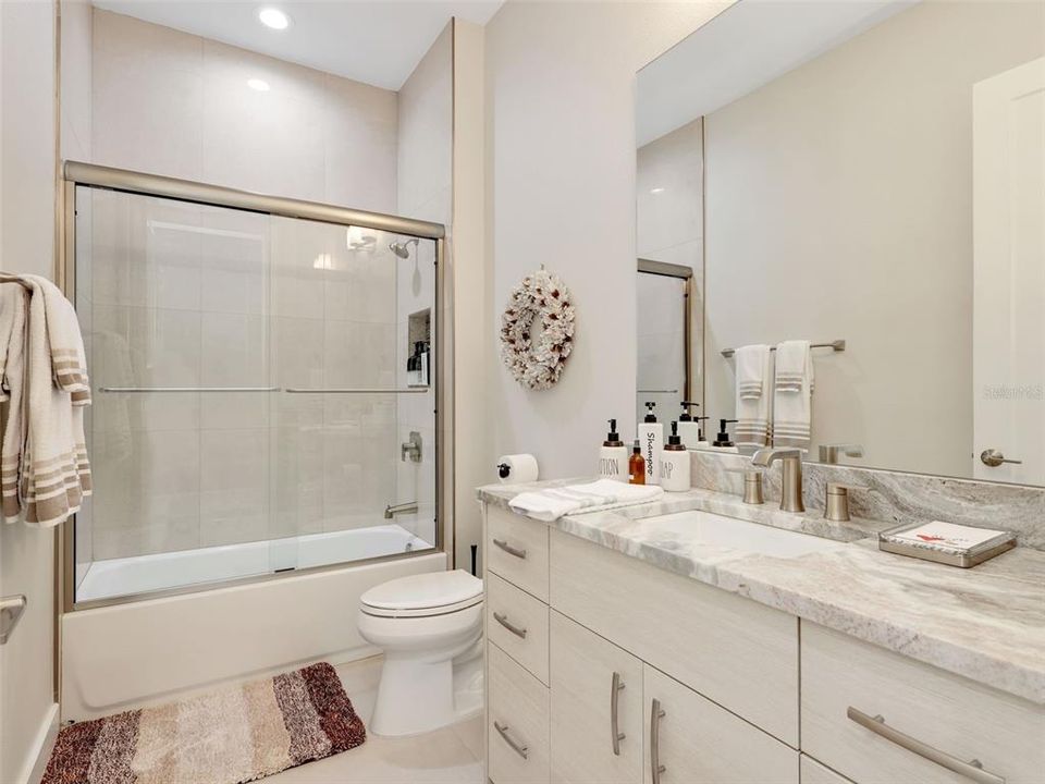 For Sale: $1,450,000 (4 beds, 3 baths, 2850 Square Feet)