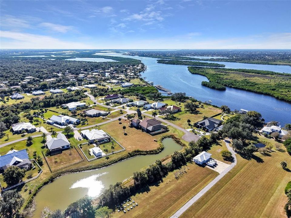 For Sale: $1,450,000 (4 beds, 3 baths, 2850 Square Feet)