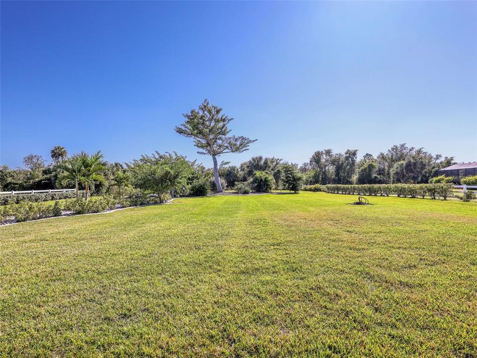 For Sale: $1,450,000 (4 beds, 3 baths, 2850 Square Feet)