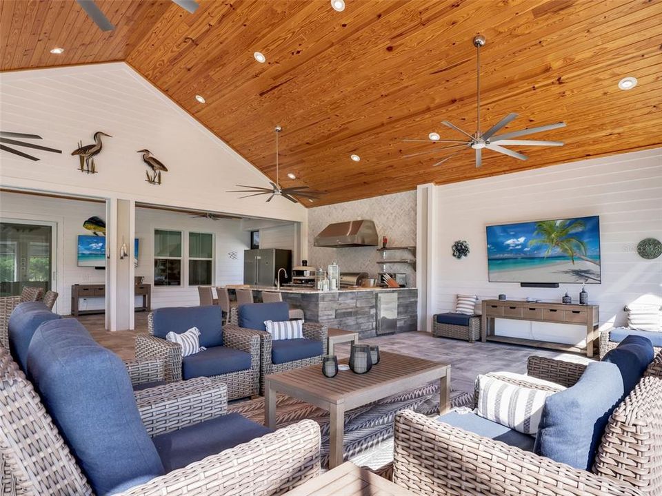 For Sale: $1,450,000 (4 beds, 3 baths, 2850 Square Feet)