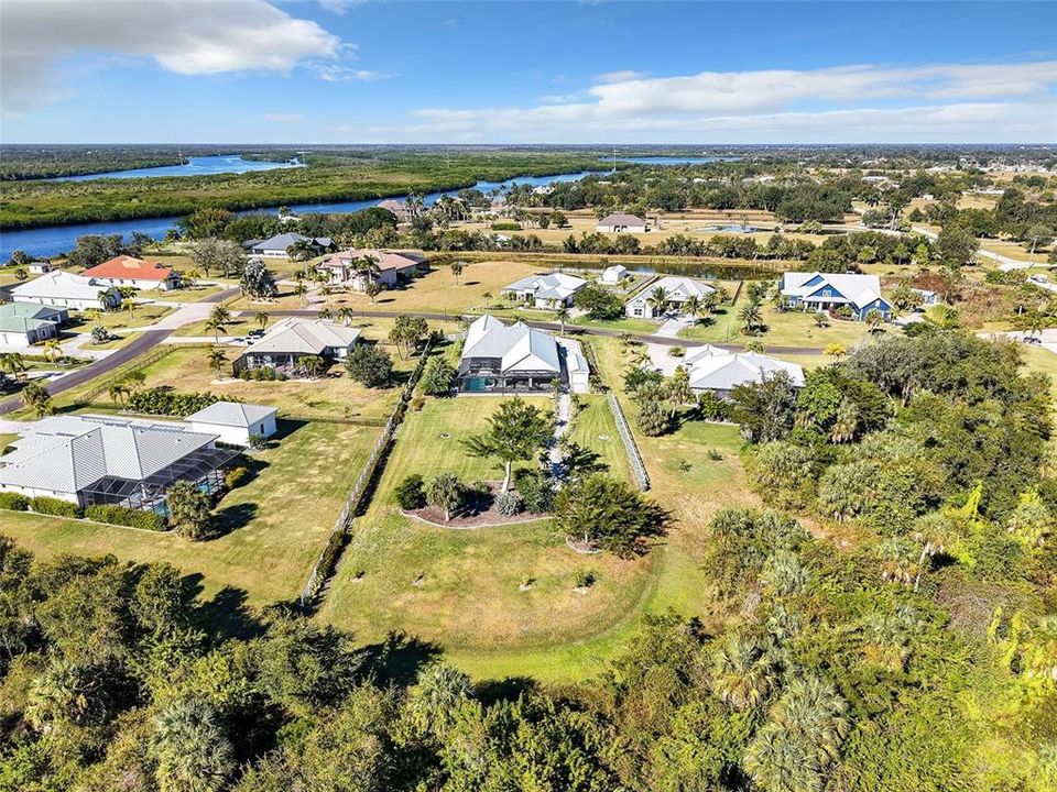 For Sale: $1,450,000 (4 beds, 3 baths, 2850 Square Feet)