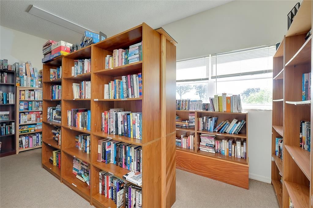 待售: $289,000 (3 贝兹, 2 浴室, 1330 平方英尺)