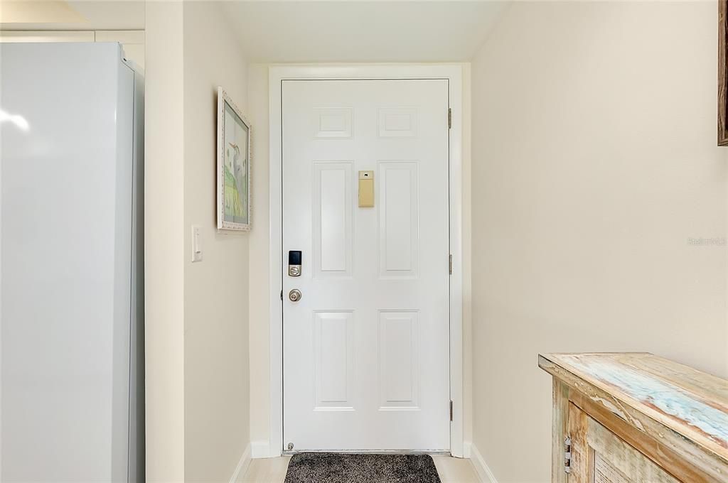 待售: $289,000 (3 贝兹, 2 浴室, 1330 平方英尺)