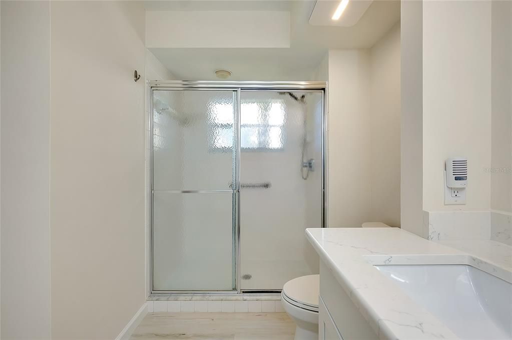 待售: $289,000 (3 贝兹, 2 浴室, 1330 平方英尺)