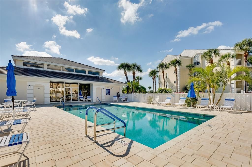 待售: $289,000 (3 贝兹, 2 浴室, 1330 平方英尺)