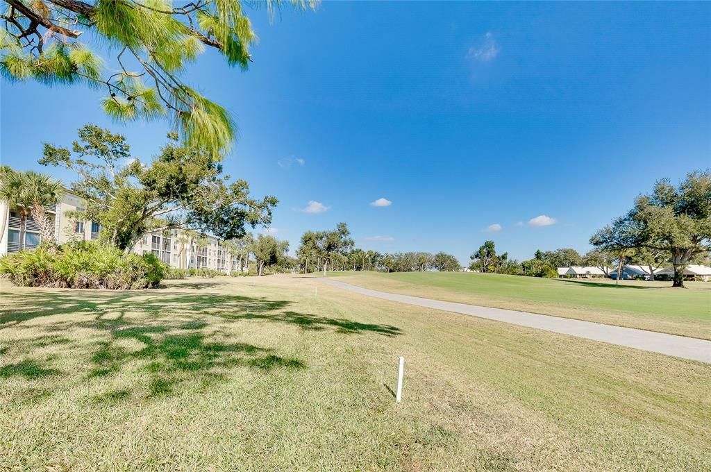 待售: $289,000 (3 贝兹, 2 浴室, 1330 平方英尺)