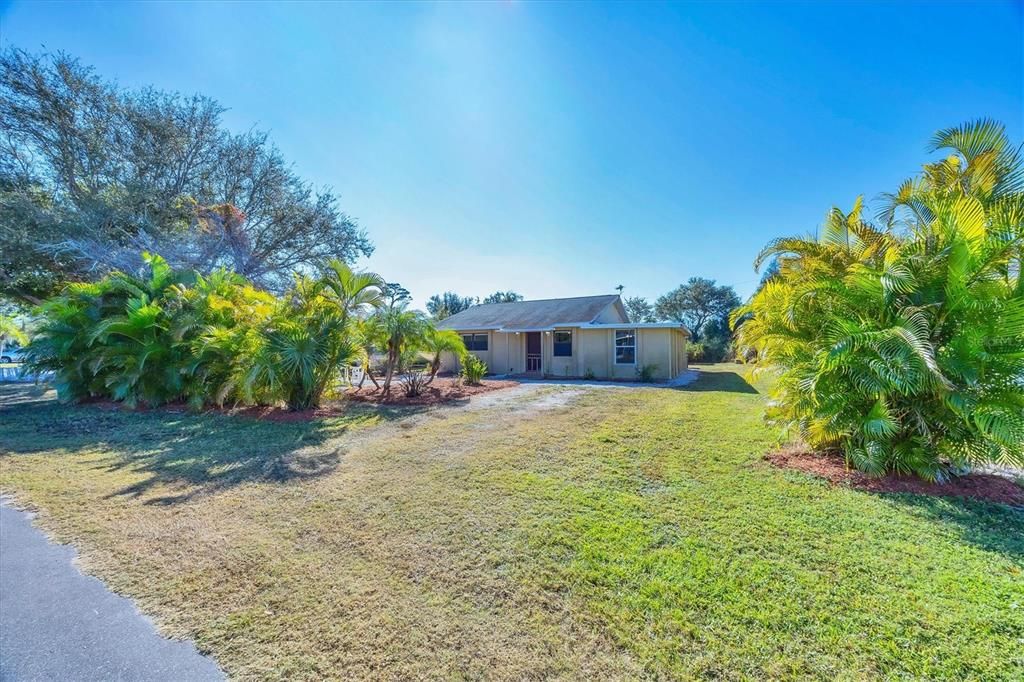 For Sale: $195,000 (3 beds, 2 baths, 1760 Square Feet)