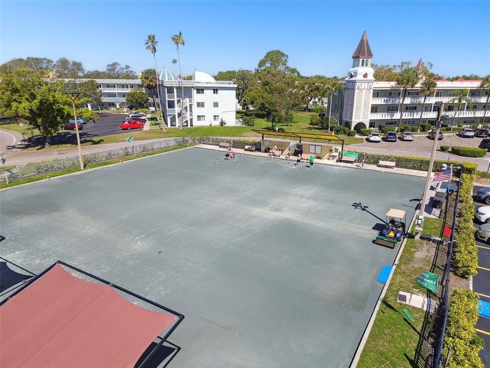 待售: $121,500 (1 贝兹, 1 浴室, 825 平方英尺)