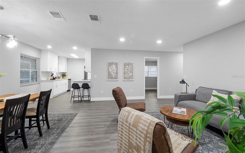 待售: $384,900 (3 贝兹, 2 浴室, 1536 平方英尺)