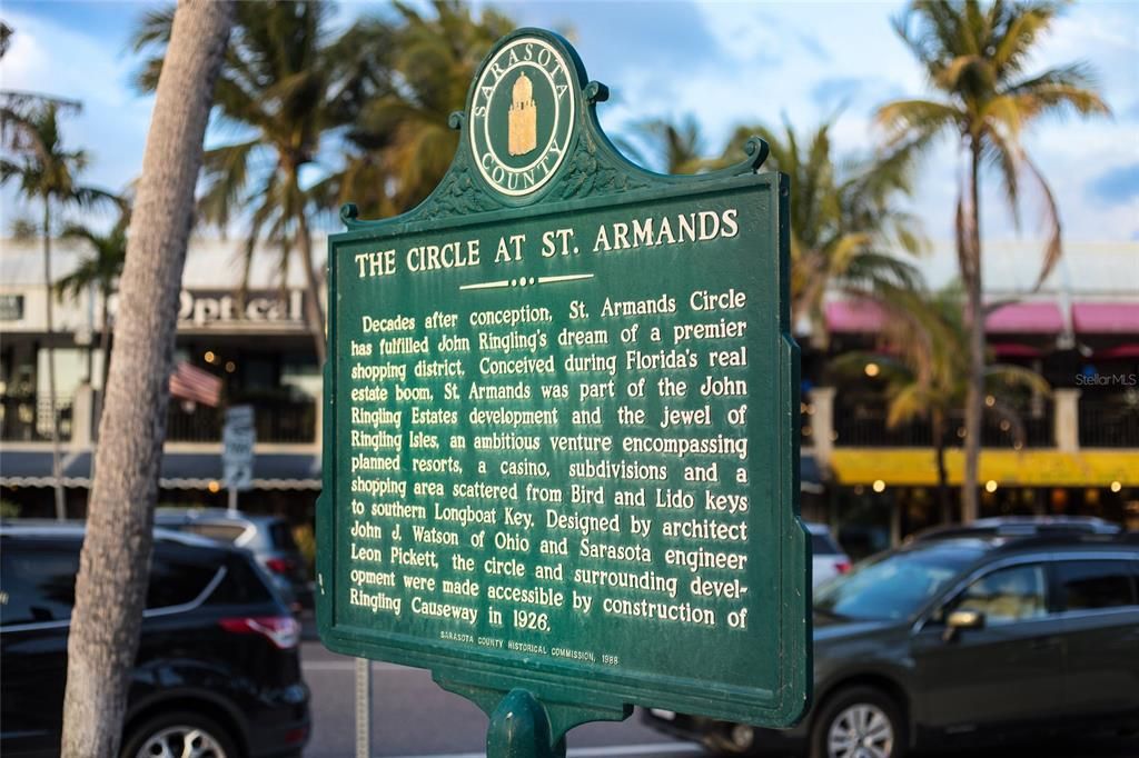 На продажу: $1,500,000 (2 спален, 2 ванн, 1350 Квадратных фут)