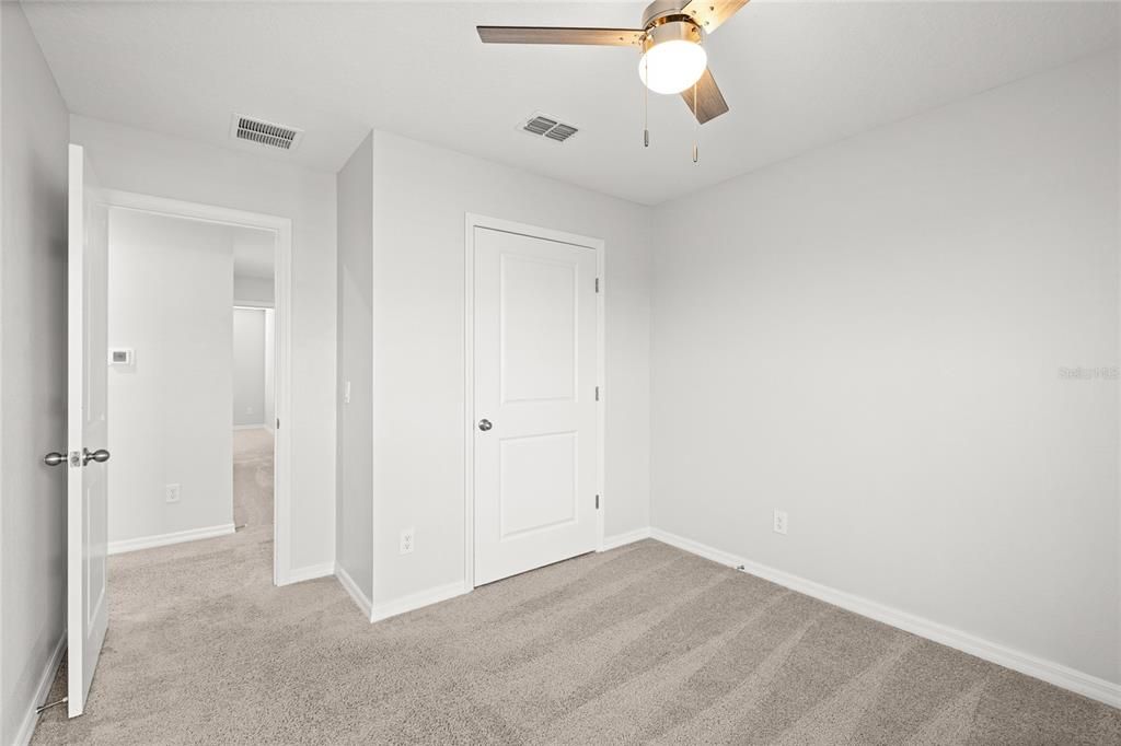 В аренду: $2,450 (3 спален, 2 ванн, 1738 Квадратных фут)