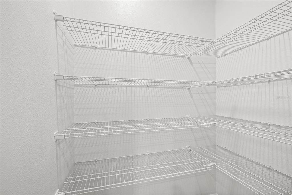 В аренду: $2,450 (3 спален, 2 ванн, 1738 Квадратных фут)