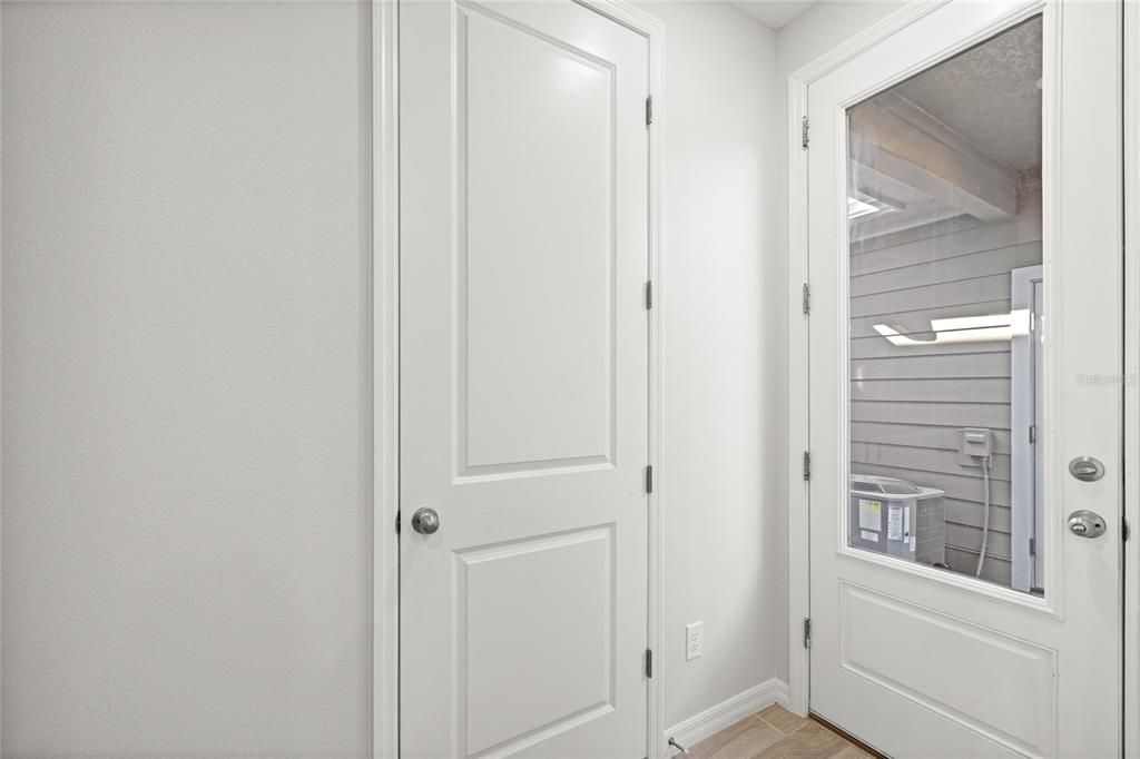 В аренду: $2,450 (3 спален, 2 ванн, 1738 Квадратных фут)