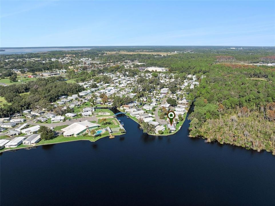 For Sale: $169,900 (2 beds, 2 baths, 1227 Square Feet)