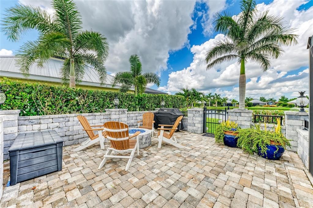 На продажу: $575,000 (1 спален, 1 ванн, 1000 Квадратных фут)