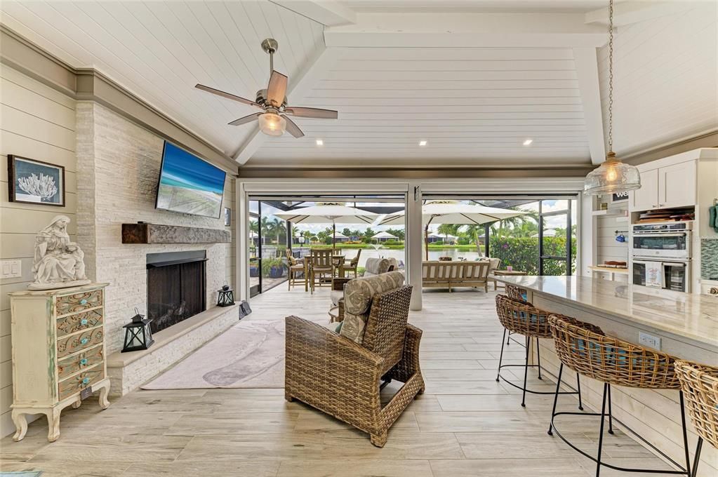 На продажу: $575,000 (1 спален, 1 ванн, 1000 Квадратных фут)