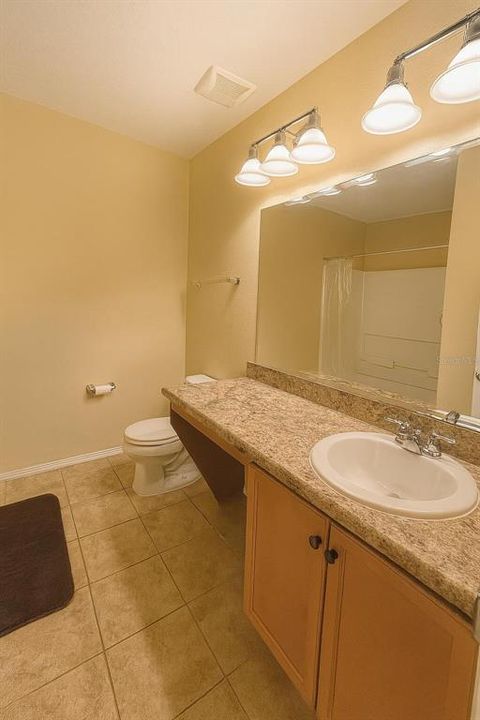 En Venta: $359,000 (3 camas, 2 baños, 2761 Pies cuadrados)