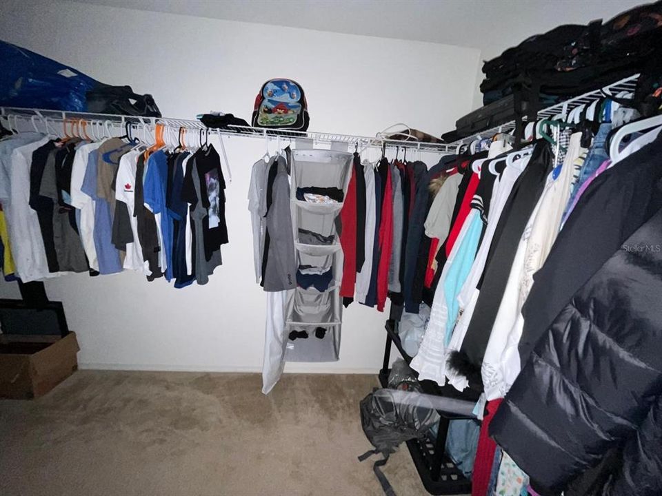 En Venta: $359,000 (3 camas, 2 baños, 2761 Pies cuadrados)