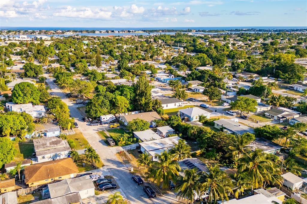 待售: $394,900 (3 贝兹, 1 浴室, 1004 平方英尺)