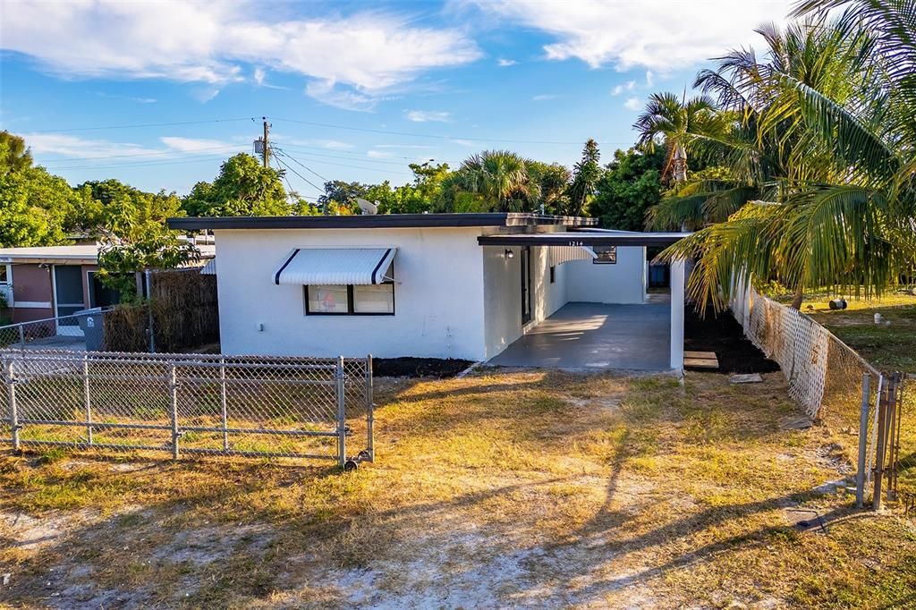 待售: $394,900 (3 贝兹, 1 浴室, 1004 平方英尺)